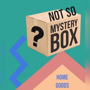 Purple Spa Cup & Bath Care Set, Eye & Lip Mask Set, Small Makeup Bag & 3 Earrin…